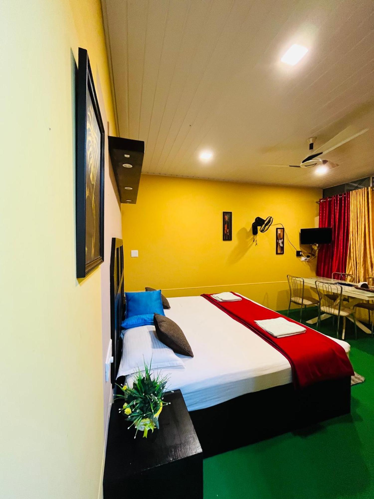 Fab Valley Homestay Munnar Esterno foto